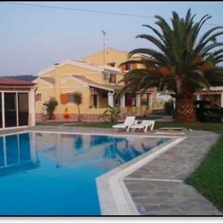 Loula Apartments Сідарі Екстер'єр фото